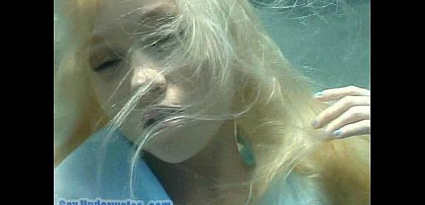  Madison Scott is a Screamer... Underwater! (12)